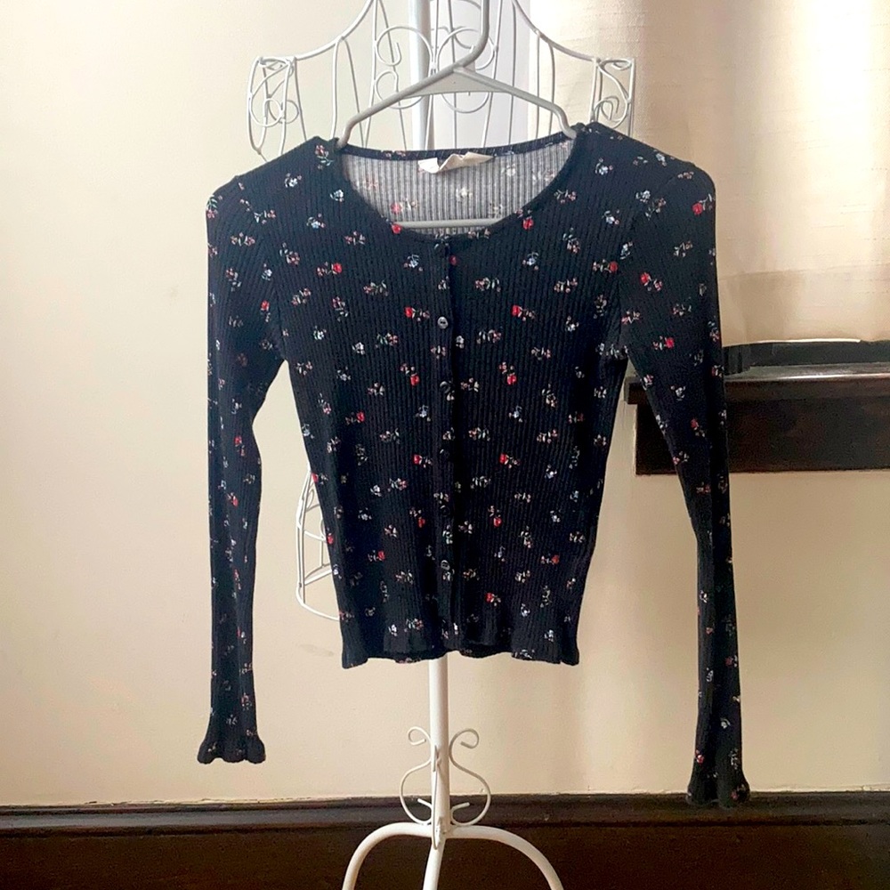 H&M Floral Ribbed Sweater